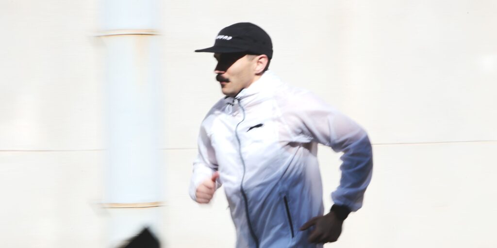 Homem correndo Hound Running