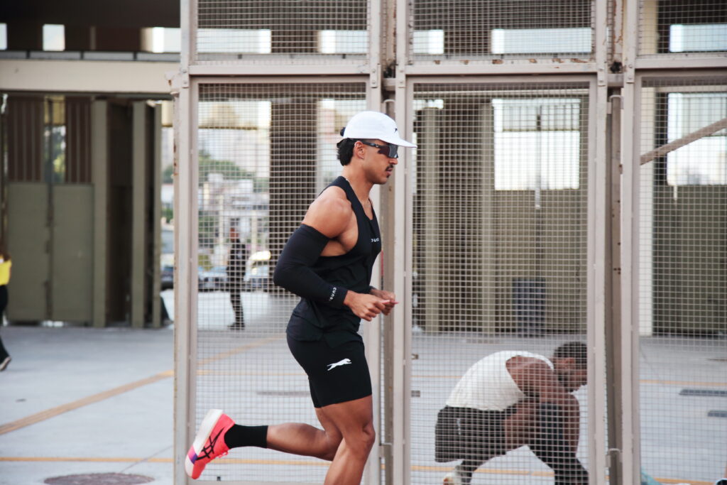 bermuda de compressão com bolso